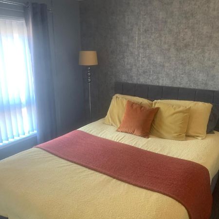 2 Bedroom House Belfast City מראה חיצוני תמונה