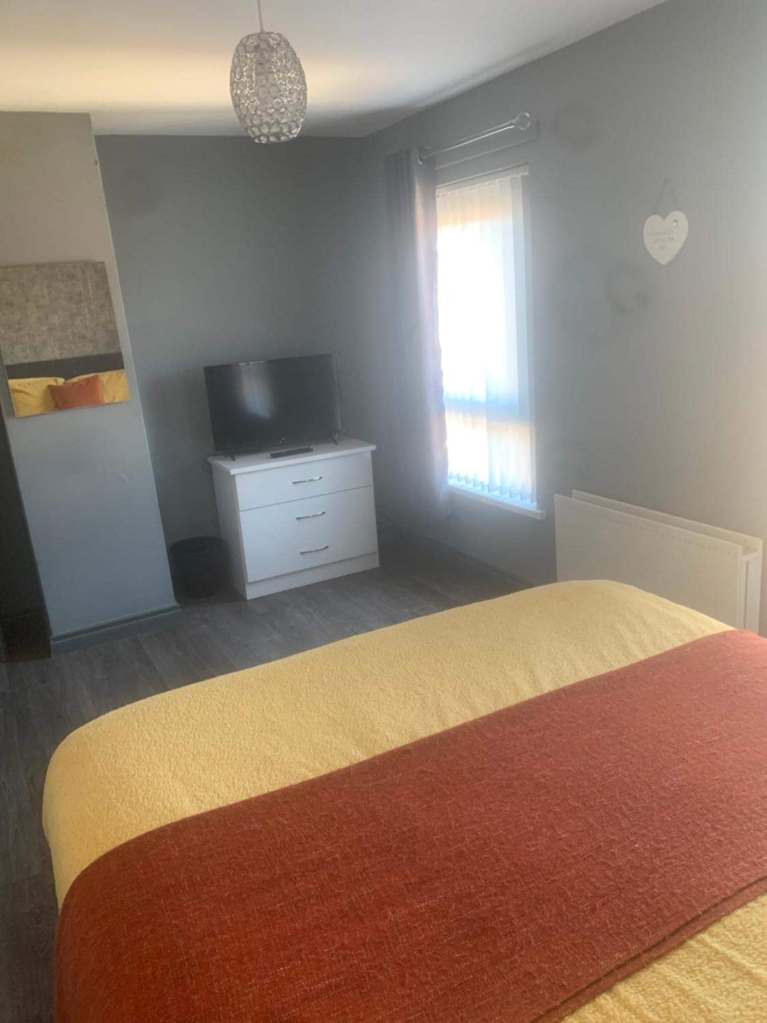2 Bedroom House Belfast City מראה חיצוני תמונה